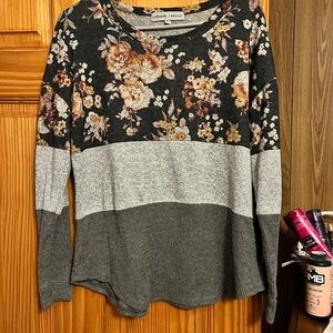 Almost Famous Floral and Gray Colorblock Sweatshirt